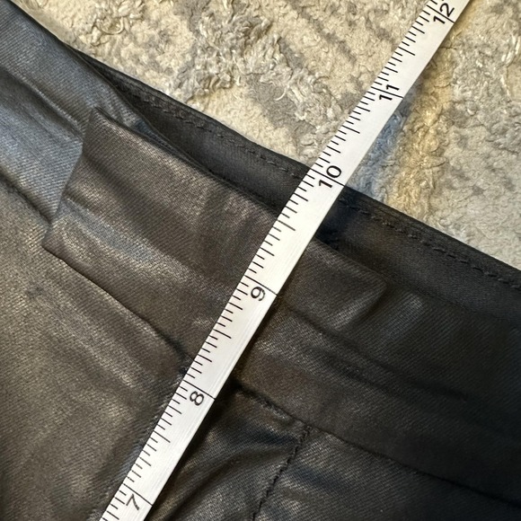 7 For All Mankind Pants Womens 27 Black Coated Faux Leather Tapered Ankle Slim - Picture 12 of 16